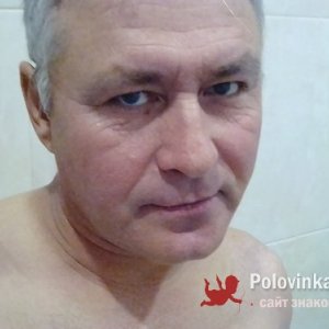 Миша Катанв, 53 года